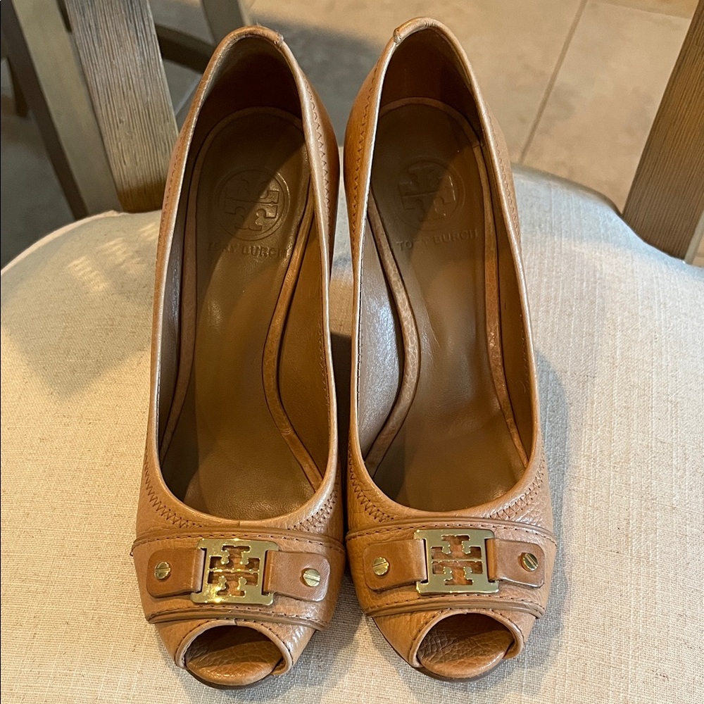 Tory Burch Brown Peep-Toe Heels